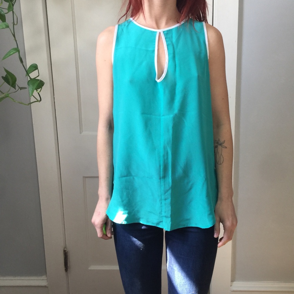 NAVEN Teal Silk Sleeveless Luxe Tank Top Blouse